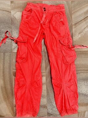 Women’s DEHA Pink Pinstripe Relaxed Fit Cargo pants Size L